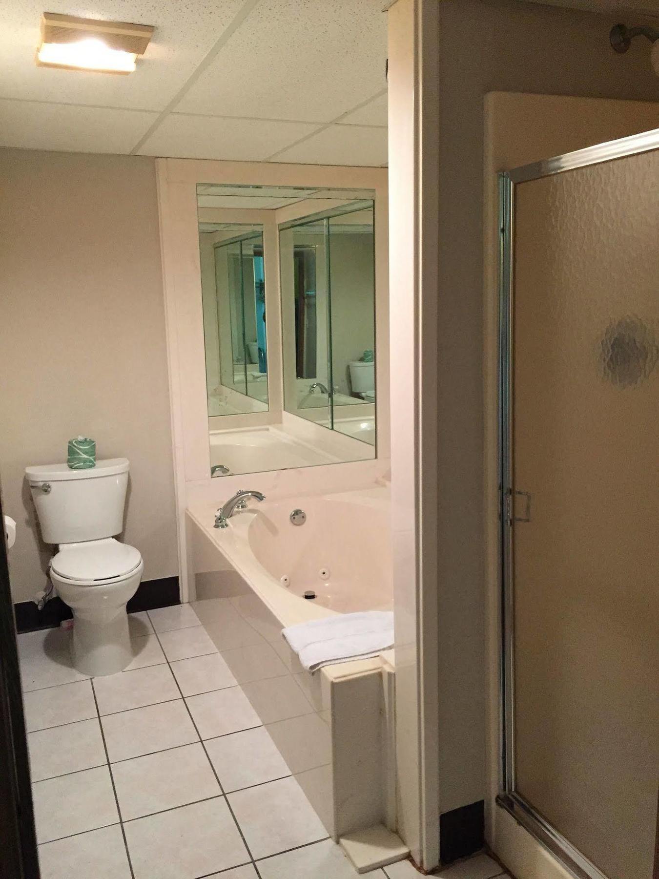 Executive Inn And Suites Dyersburg エクステリア 写真