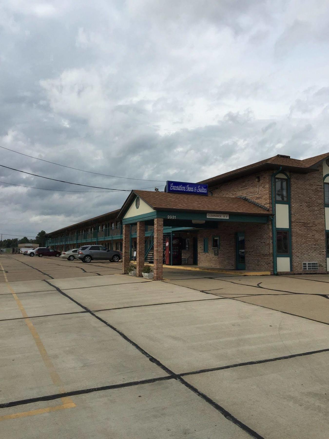 Executive Inn And Suites Dyersburg エクステリア 写真